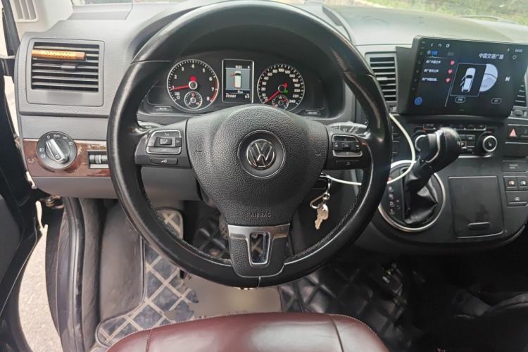 Used Volkswagen Multivan 2012 2.0 TSI Two-Wheel-Drive Luxury Edition Steering Wheel