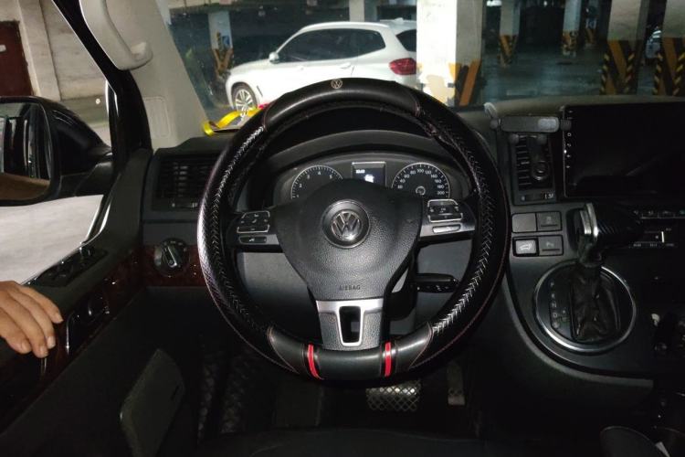 Used Volkswagen Multivan 2012 2.0 TSI Two-Wheel-Drive Luxury Edition Steering Wheel