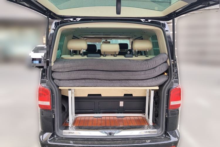 Used Volkswagen Multivan 2012 2.0 TSI Four-Wheel Drive Deluxe Edition Trunk