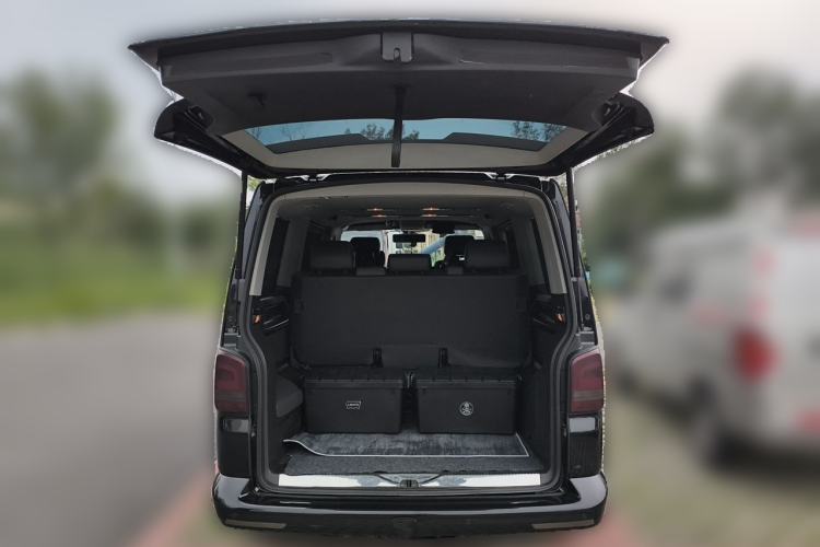 Used Volkswagen Multivan 2012 2.0 TSI Two-Wheel Drive Business Edition Trunk