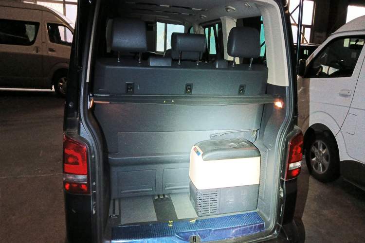 Used Volkswagen Multivan 2012 2.0 TSI Four-Wheel Drive Deluxe Edition Trunk