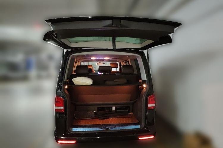Used Volkswagen Multivan 2012 2.0 TSI Two-Wheel-Drive Luxury Edition Trunk