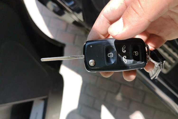 Used Volkswagen Multivan 2012 2.0 TSI Four-Wheel Drive Deluxe Edition Vehicle Key