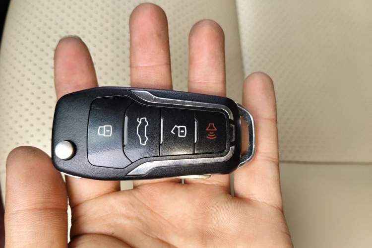 Used Volkswagen Multivan 2012 2.0 TSI Four-Wheel Drive Deluxe Edition Vehicle Key