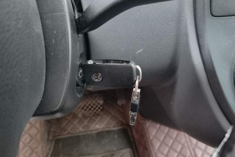 Used Volkswagen Multivan 2012 2.0 TSI Two-Wheel-Drive Luxury Edition Vehicle Key
