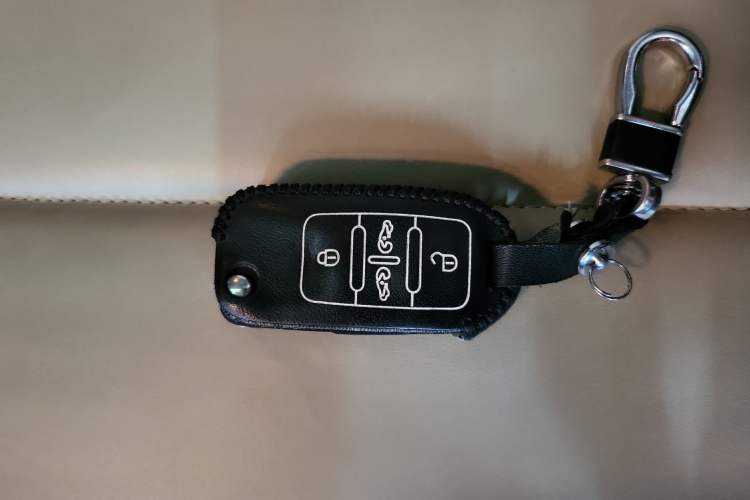 Used Volkswagen Multivan 2012 2.0 TSI Four-Wheel Drive Deluxe Edition Vehicle Key