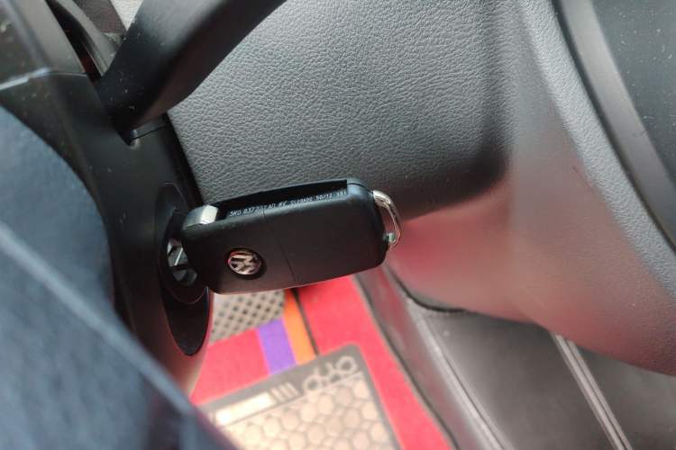 Used Volkswagen Multivan 2012 2.0 TSI Two-Wheel-Drive Luxury Edition Vehicle Key