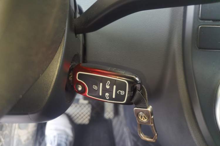 Used Volkswagen Multivan 2012 2.0 TSI Two-Wheel-Drive Luxury Edition Vehicle Key