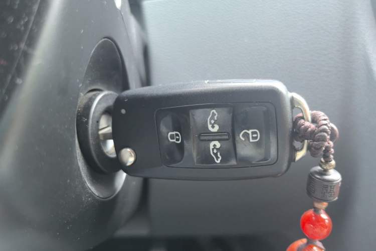 Used Volkswagen Multivan 2012 2.0 TSI Four-Wheel Drive Deluxe Edition Vehicle Key