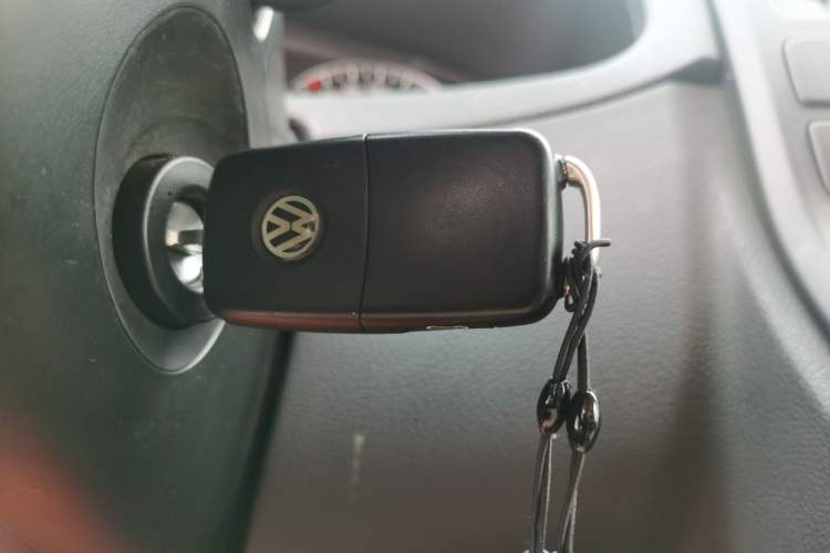 Used Volkswagen Multivan 2012 2.0 TSI Four-Wheel Drive Deluxe Edition Vehicle Key