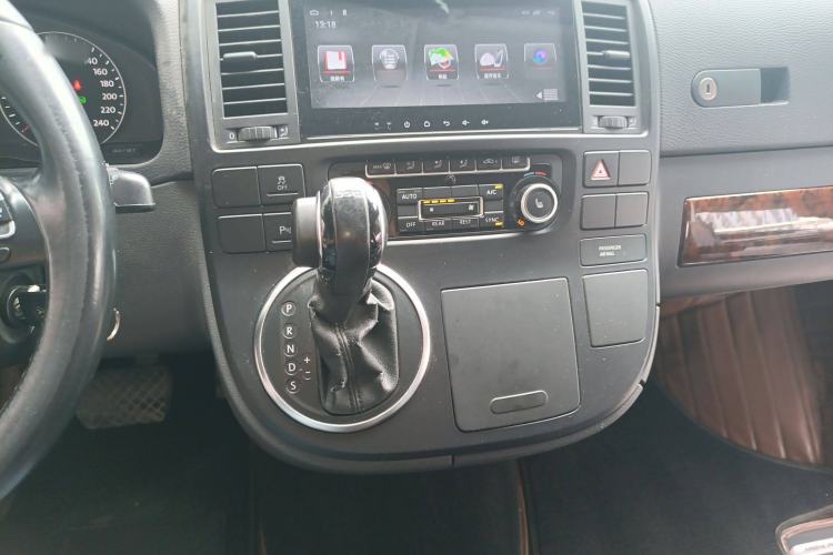 Used Volkswagen Multivan 2012 2.0 TSI Two-Wheel Drive Business Edition Audio And AC Panel