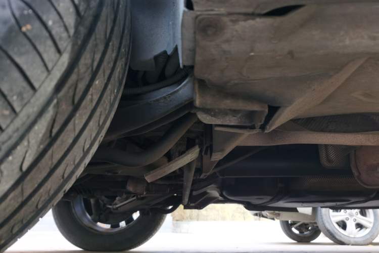 Used Volkswagen Multivan 2012 2.0 TSI Four-Wheel Drive Deluxe Edition Chassis Rear Right