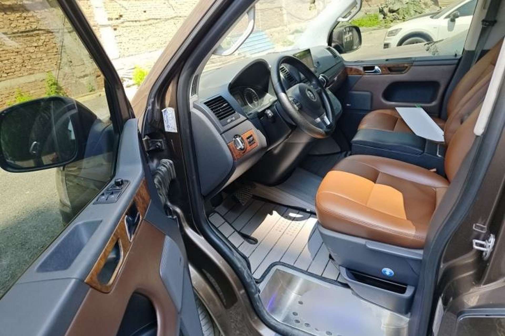 Used Volkswagen Multivan 2012 2.0 TSI Two-Wheel-Drive Luxury Edition Driver Seat