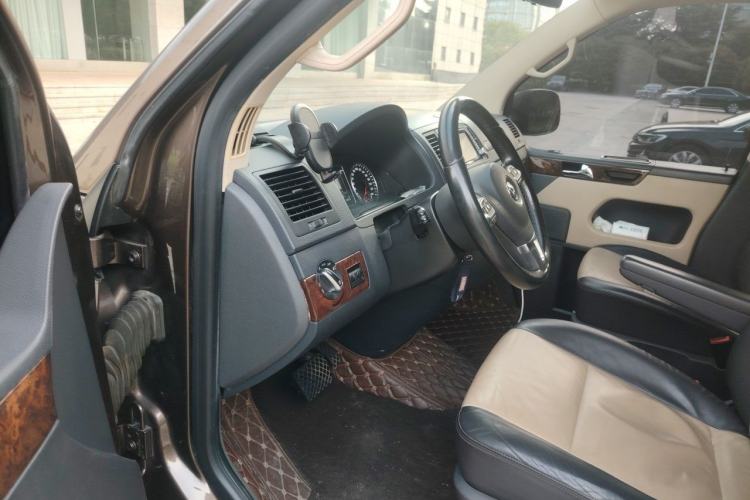 Used Volkswagen Multivan 2012 2.0 TSI Four-Wheel Drive Deluxe Edition Driver Seat