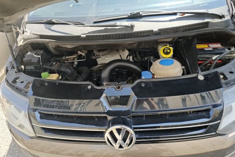 Used Volkswagen Multivan 2012 2.0 TSI Two-Wheel-Drive Luxury Edition Engine Bay