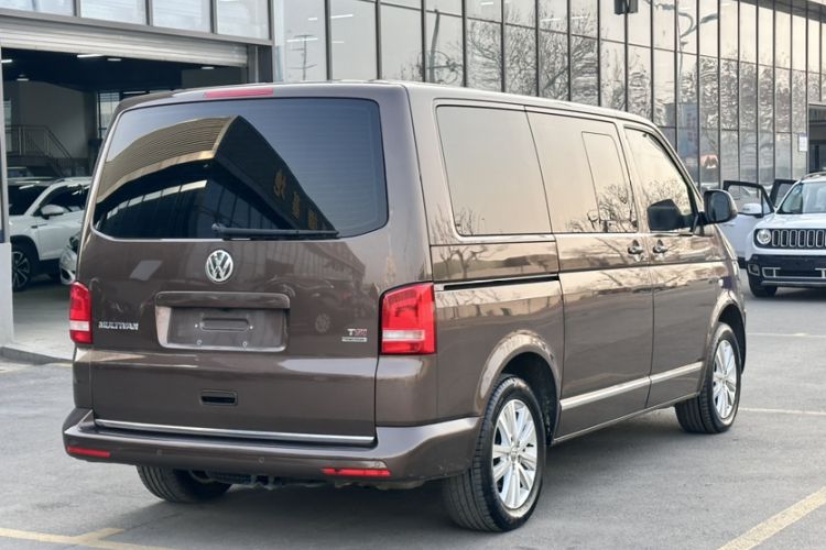 Used Volkswagen Multivan 2012 2.0 TSI Four-Wheel Drive Deluxe Edition Exterior 1