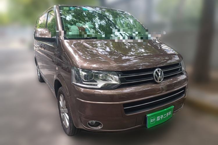 Used Volkswagen Multivan 2012 2.0 TSI Four-Wheel Drive Deluxe Edition Front Right 45 Deg