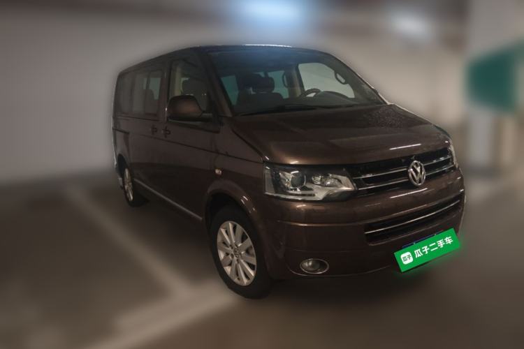 Used Volkswagen Multivan 2012 2.0 TSI Four-Wheel Drive Deluxe Edition Front Right 45 Deg