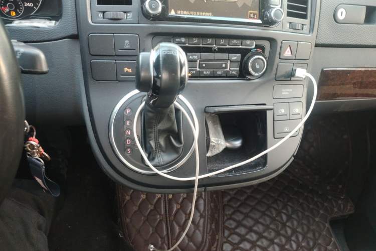 Used Volkswagen Multivan 2012 2.0 TSI Four-Wheel Drive Deluxe Edition Gear Lever