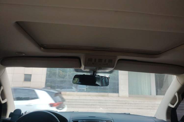 Used Volkswagen Multivan 2012 2.0 TSI Four-Wheel Drive Deluxe Edition Headliner