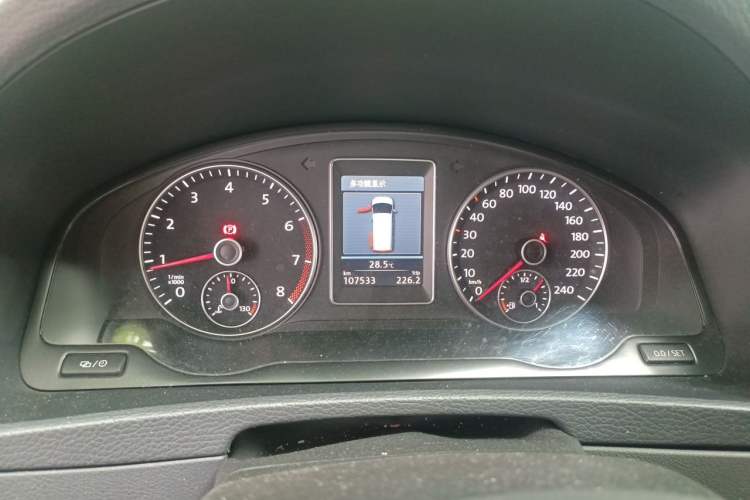 Used Volkswagen Multivan 2012 2.0 TSI Four-Wheel Drive Deluxe Edition Instrument Cluster