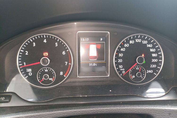 Used Volkswagen Multivan 2012 2.0 TSI Two-Wheel Drive Business Edition Instrument Cluster