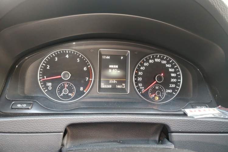 Used Volkswagen Multivan 2012 2.0 TSI Four-Wheel Drive Deluxe Edition Instrument Cluster