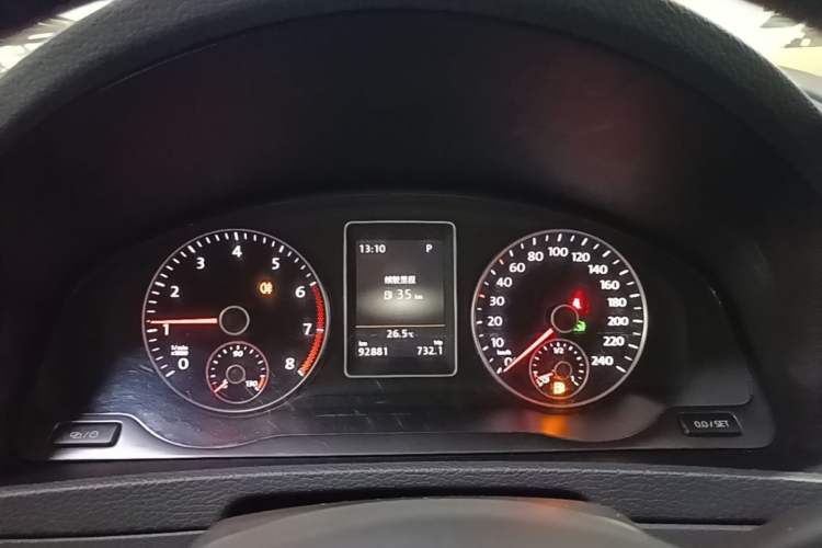 Used Volkswagen Multivan 2012 2.0 TSI Two-Wheel-Drive Luxury Edition Instrument Cluster