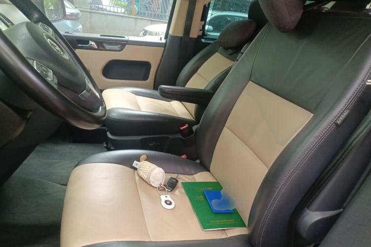 Used Volkswagen Multivan 2012 2.0 TSI Four-Wheel Drive Deluxe Edition Left Front Seat
