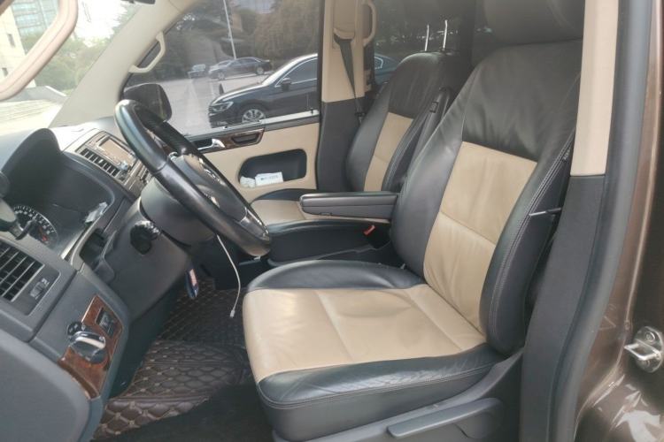 Used Volkswagen Multivan 2012 2.0 TSI Four-Wheel Drive Deluxe Edition Left Front Seat