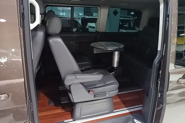Used Volkswagen Multivan 2012 2.0 TSI Two-Wheel-Drive Luxury Edition Left Rear Seat