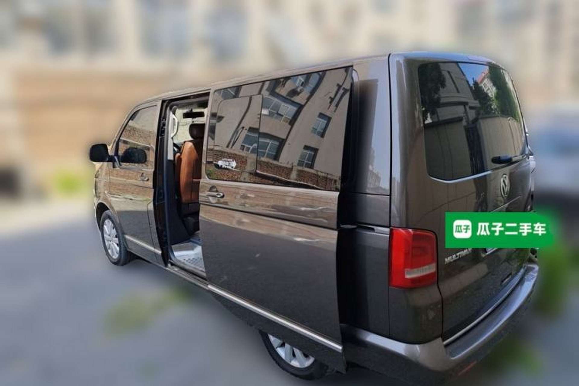 Used Volkswagen Multivan 2012 2.0 TSI Two-Wheel-Drive Luxury Edition Rear Left 45 Deg