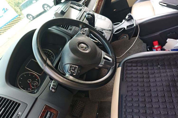Used Volkswagen Multivan 2012 2.0 TSI Four-Wheel Drive Deluxe Edition Steering Wheel