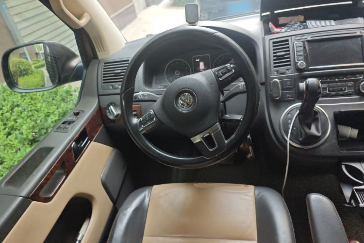 Used Volkswagen Multivan 2012 2.0 TSI Four-Wheel Drive Deluxe Edition Steering Wheel