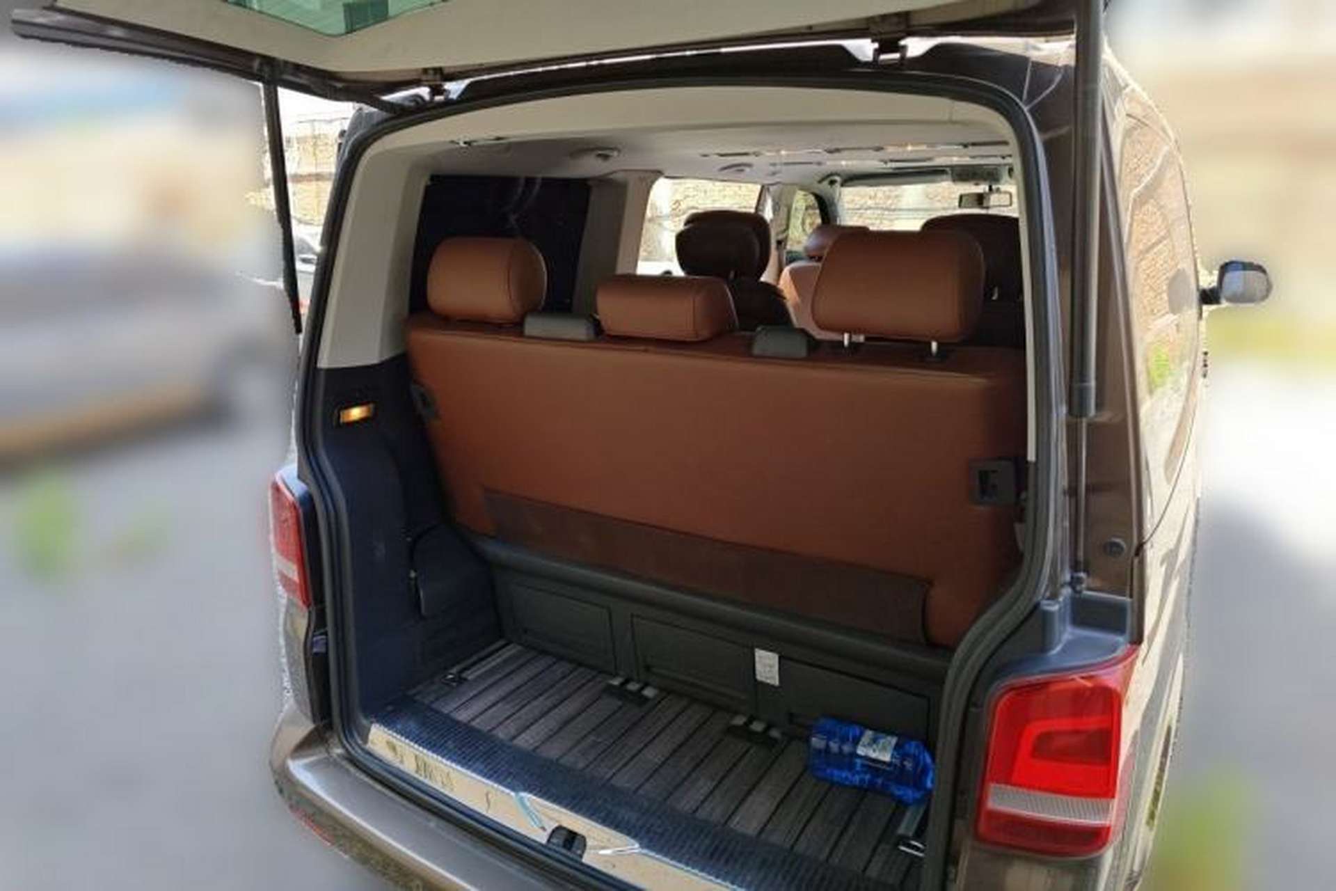 Used Volkswagen Multivan 2012 2.0 TSI Two-Wheel-Drive Luxury Edition Trunk