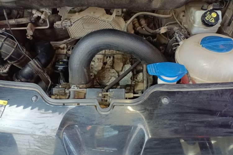 Used Volkswagen Multivan 2012 2.0 TSI Four-Wheel Drive Deluxe Edition Engine Bay