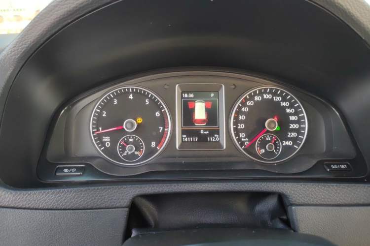 Used Volkswagen Multivan 2012 2.0 TSI Two-Wheel-Drive Luxury Edition Instrument Cluster