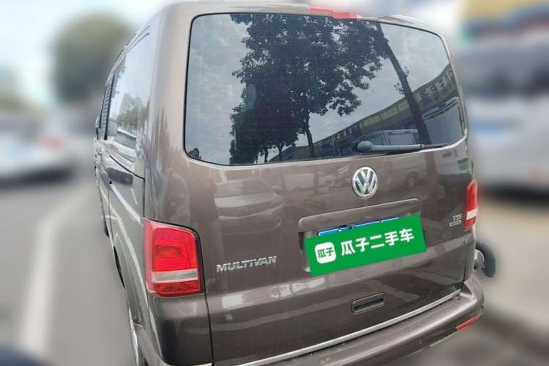 Used Volkswagen Multivan 2012 2.0 TSI Two-Wheel-Drive Luxury Edition Rear Left 45 Deg