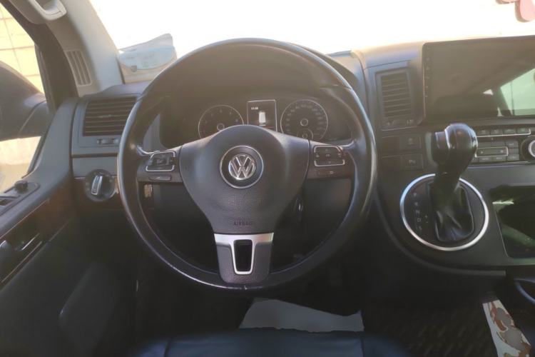 Used Volkswagen Multivan 2012 2.0 TSI Two-Wheel-Drive Luxury Edition Steering Wheel