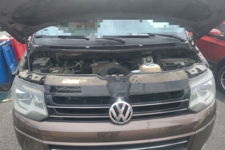 Used Volkswagen Multivan 2012 2.0 TSI Two-Wheel-Drive Luxury Edition Engine Bay