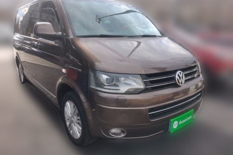 Used Volkswagen Multivan 2012 2.0 TSI Two-Wheel-Drive Luxury Edition Front Right 45 Deg