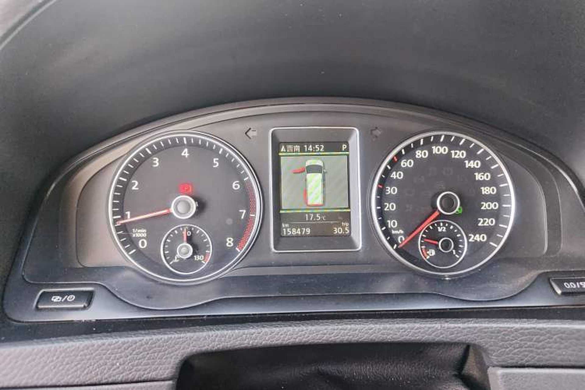 Used Volkswagen Multivan 2012 2.0 TSI Four-Wheel Drive Deluxe Edition Instrument Cluster