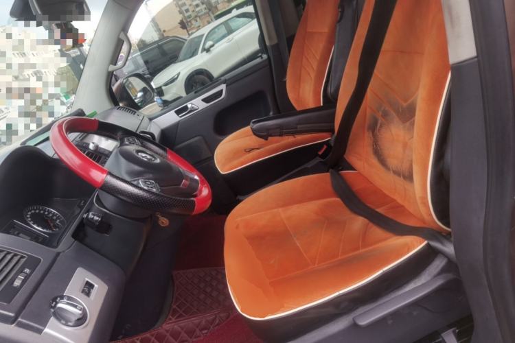 Used Volkswagen Multivan 2012 2.0 TSI Two-Wheel-Drive Luxury Edition Left Front Seat