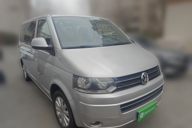 Used Volkswagen Multivan 2012 2.0 TSI Two-Wheel Drive Business Edition Front Right 45 Deg