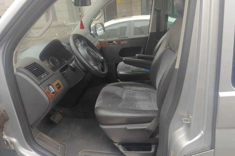 Used Volkswagen Multivan 2012 2.0 TSI Two-Wheel Drive Business Edition Left Front Seat