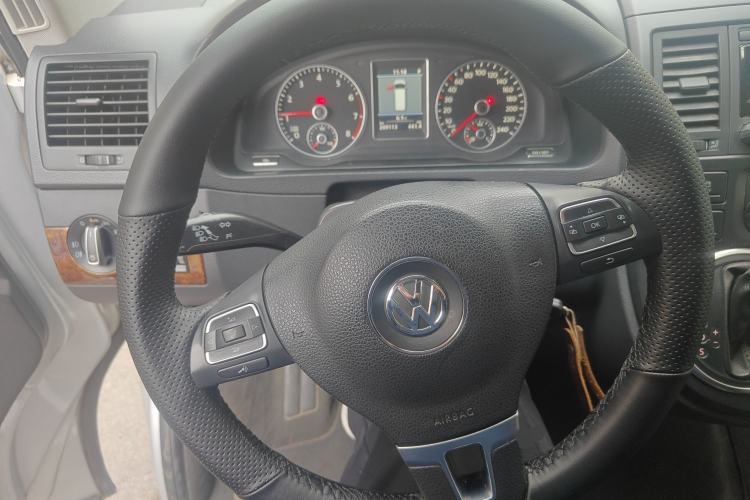 Used Volkswagen Multivan 2012 2.0 TSI Two-Wheel Drive Business Edition Steering Wheel