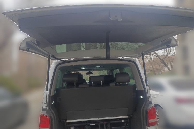 Used Volkswagen Multivan 2012 2.0 TSI Two-Wheel Drive Business Edition Trunk