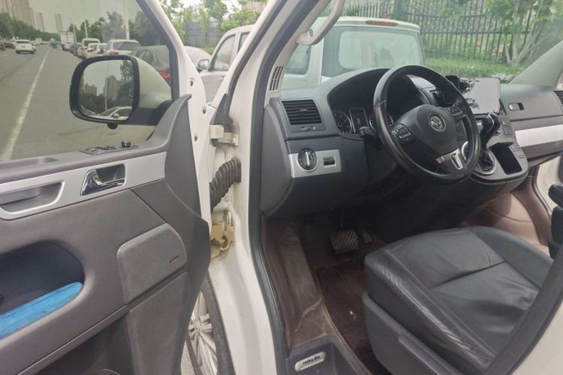 Used Volkswagen Multivan 2012 2.0 TSI Two-Wheel-Drive Luxury Edition Driver Seat