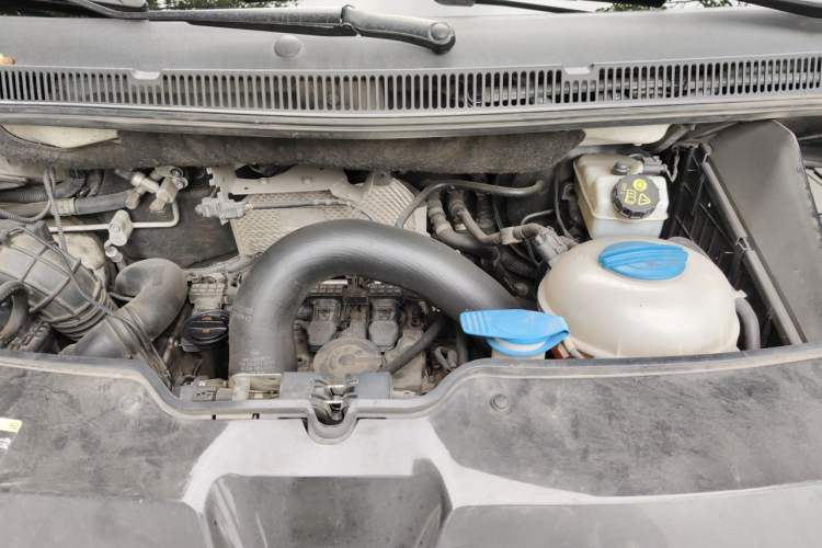Used Volkswagen Multivan 2012 2.0 TSI Two-Wheel Drive Business Edition Engine Bay