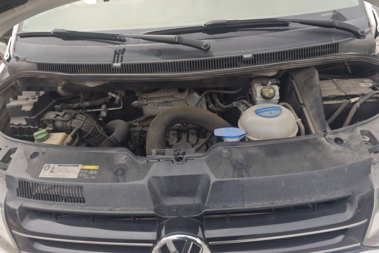 Used Volkswagen Multivan 2012 2.0 TSI Two-Wheel-Drive Luxury Edition Engine Bay
